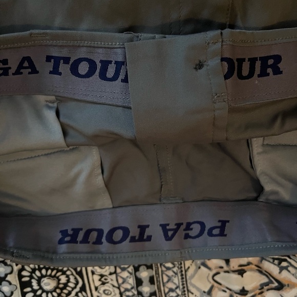 Men’s Grey Shorts by PGA Tour - Picture 2 of 3